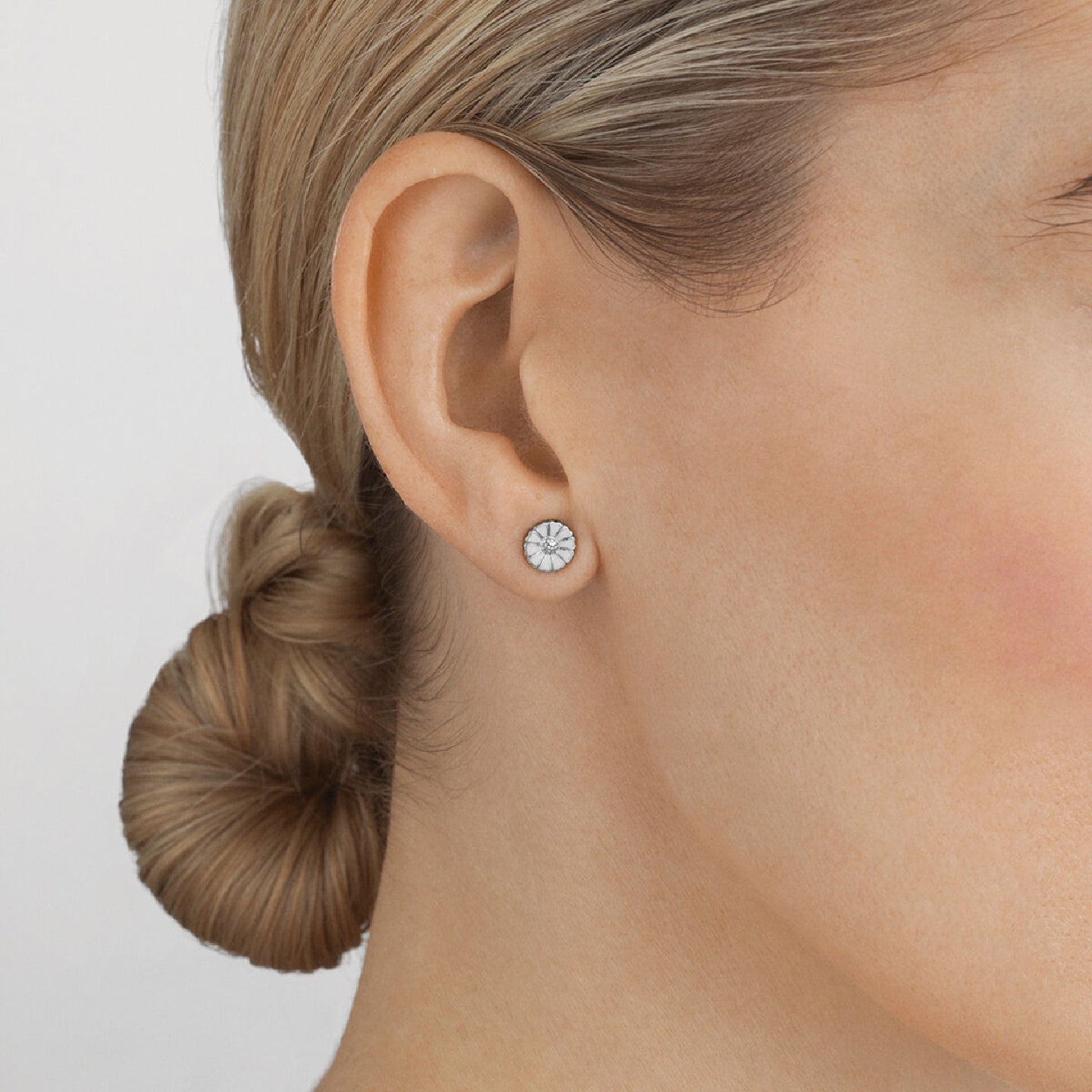 Georg Jensen Daisy Earstuds 20000723