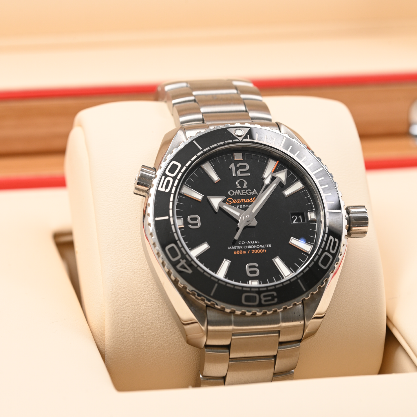 Pre-Owned OMEGA PLANET OCEAN 600M 39.5mm