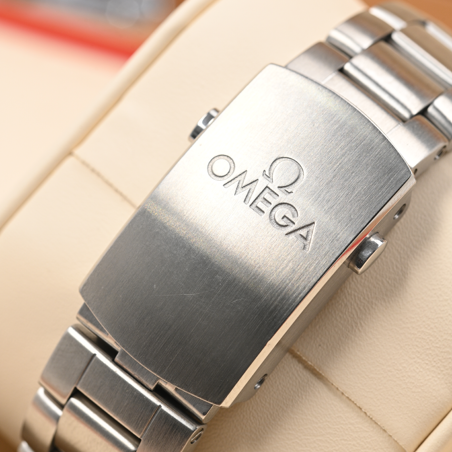 Pre-Owned OMEGA PLANET OCEAN 600M 39.5mm
