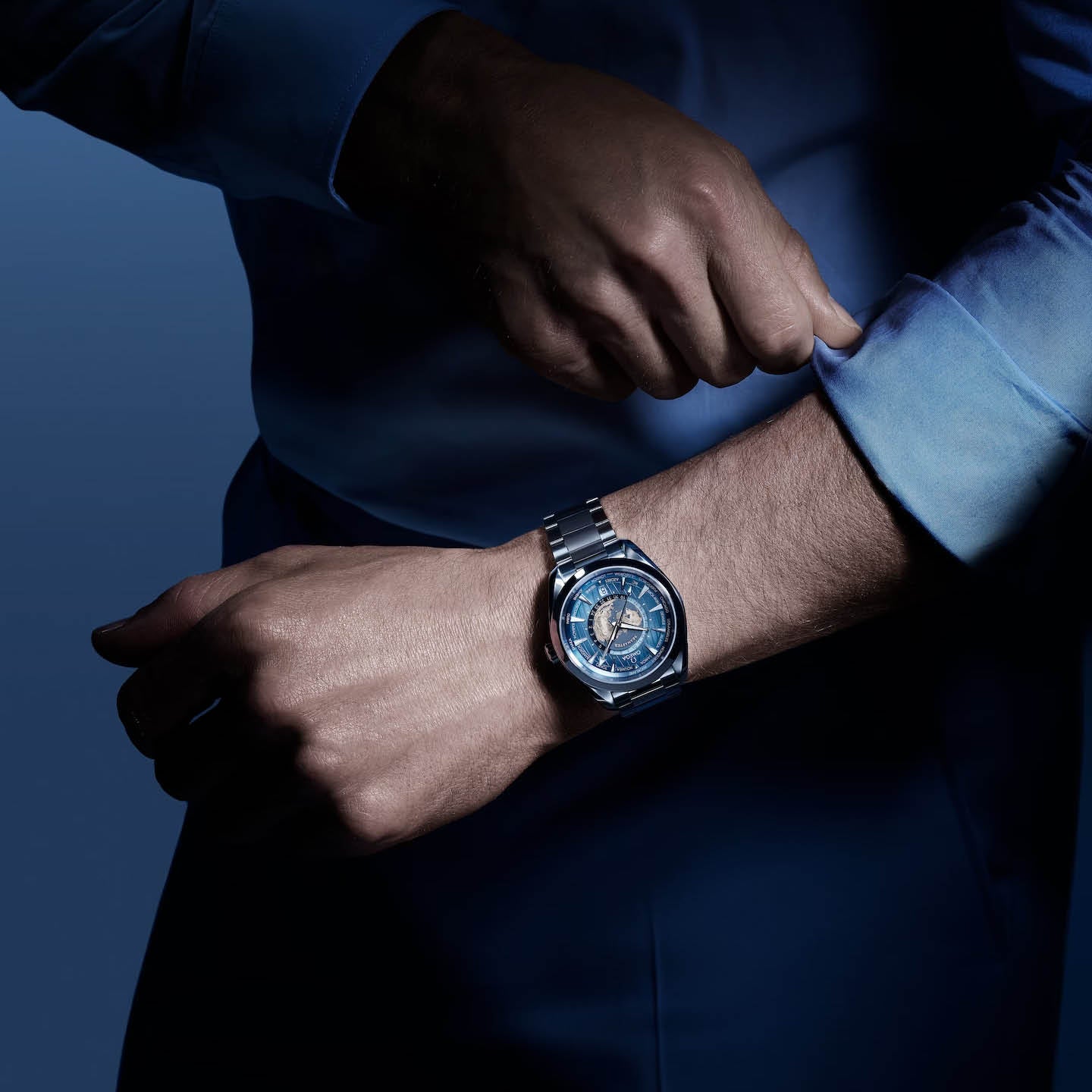 Omega Aqua Terra 150M GMT Worldtimer 220.10.43.22.03.002