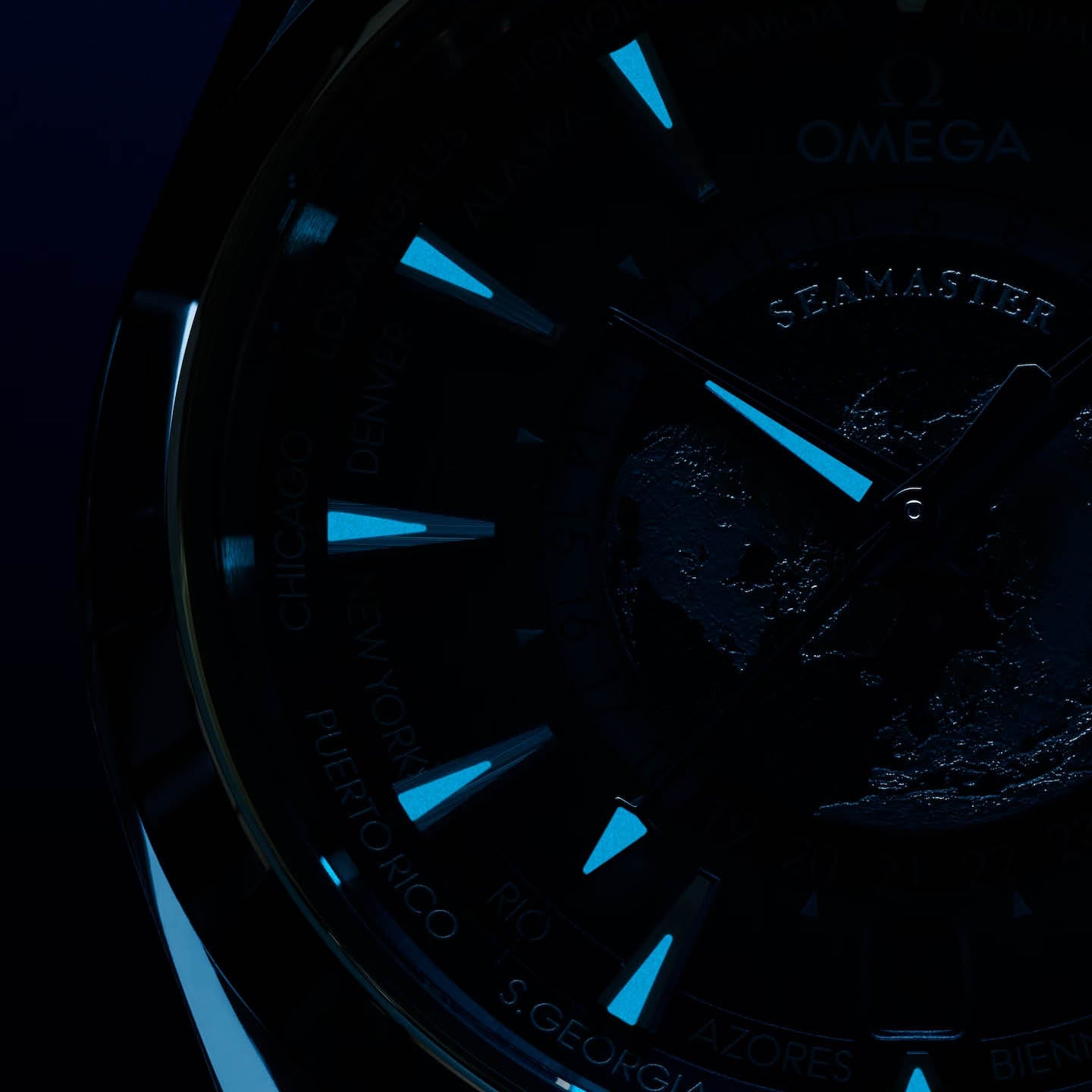 Omega Aqua Terra 150M GMT Worlditmer 220.12.43.22.03.002
