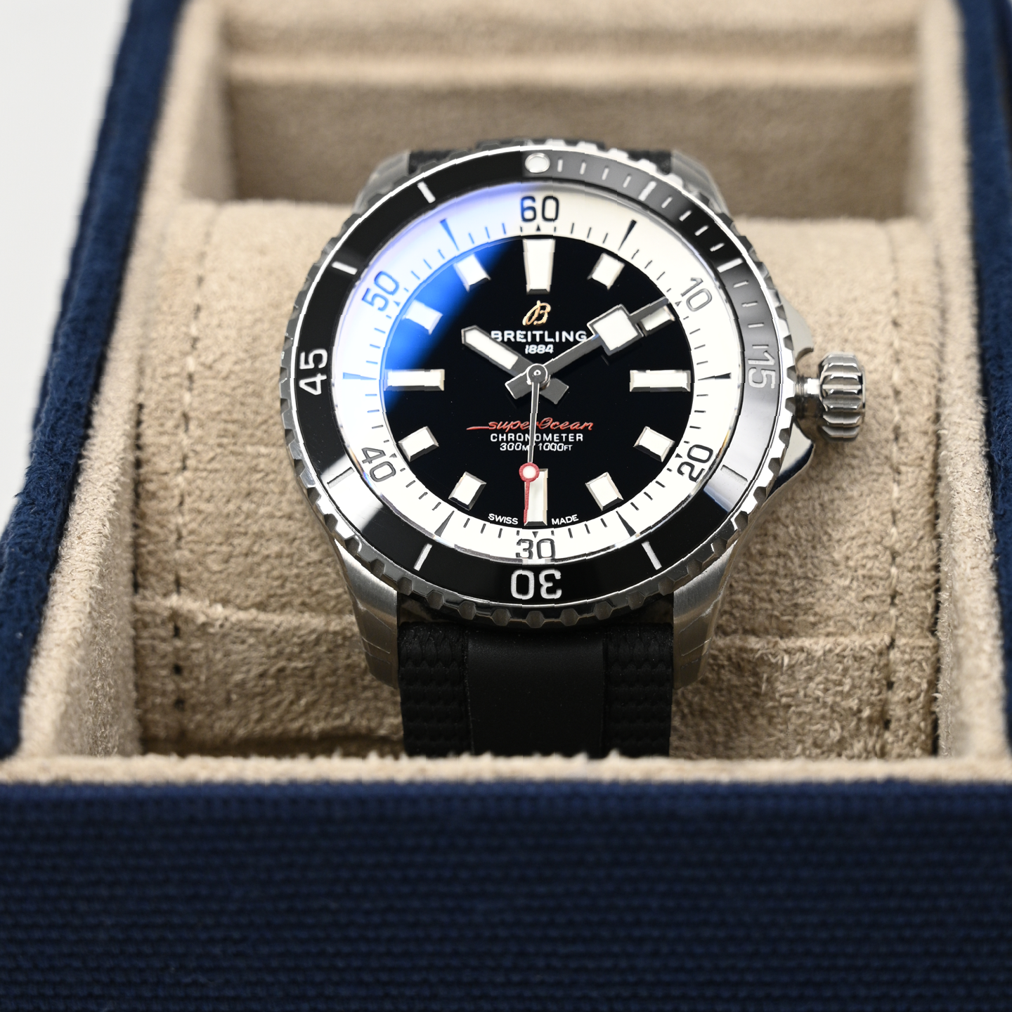 Pre-Owned Breitling Superocean A17375211B1S1