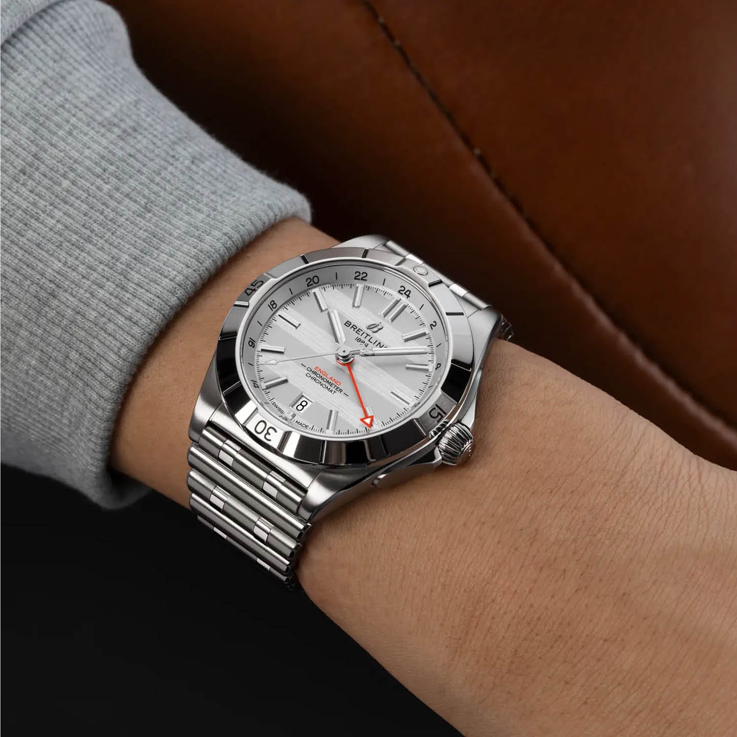 Breitling Chronomat GMT Six Nations A323985B1A1A1