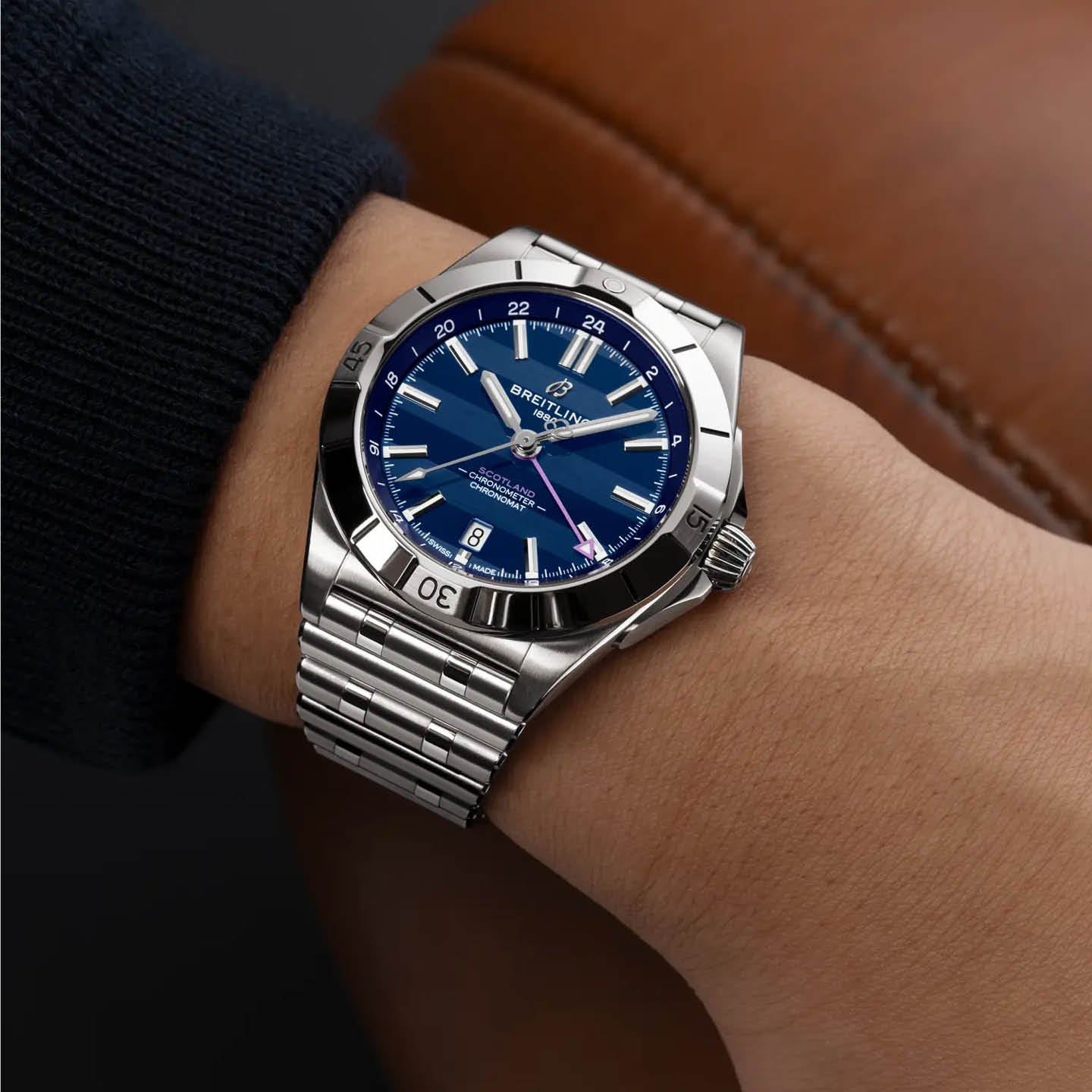 Breitling Chronomat GMT Six Nations A323986B1A1A1
