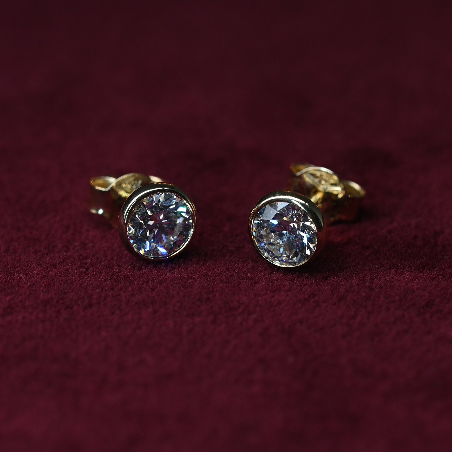 Beards 18k Yellow Gold Bezel Set Lab-Grown Studs