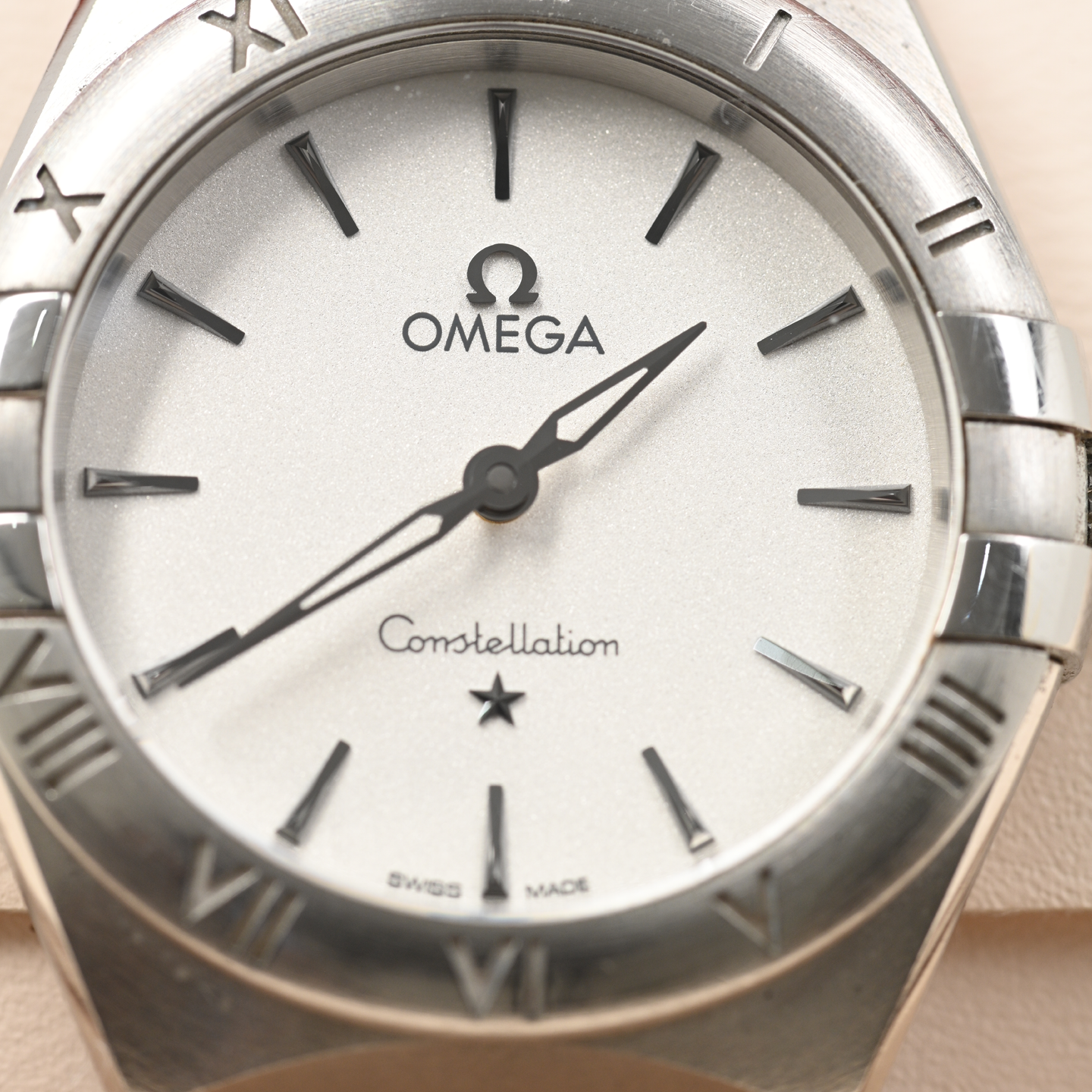 Pre-owned Omega Constellation Quartz 28mm