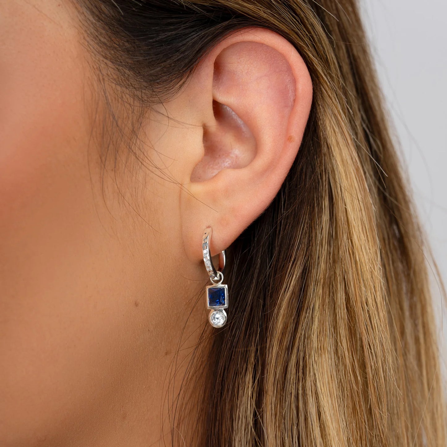 DOWER & HALL Square Cobalt Blue Hammered Huggie Hoops TWE36-S-COBALT