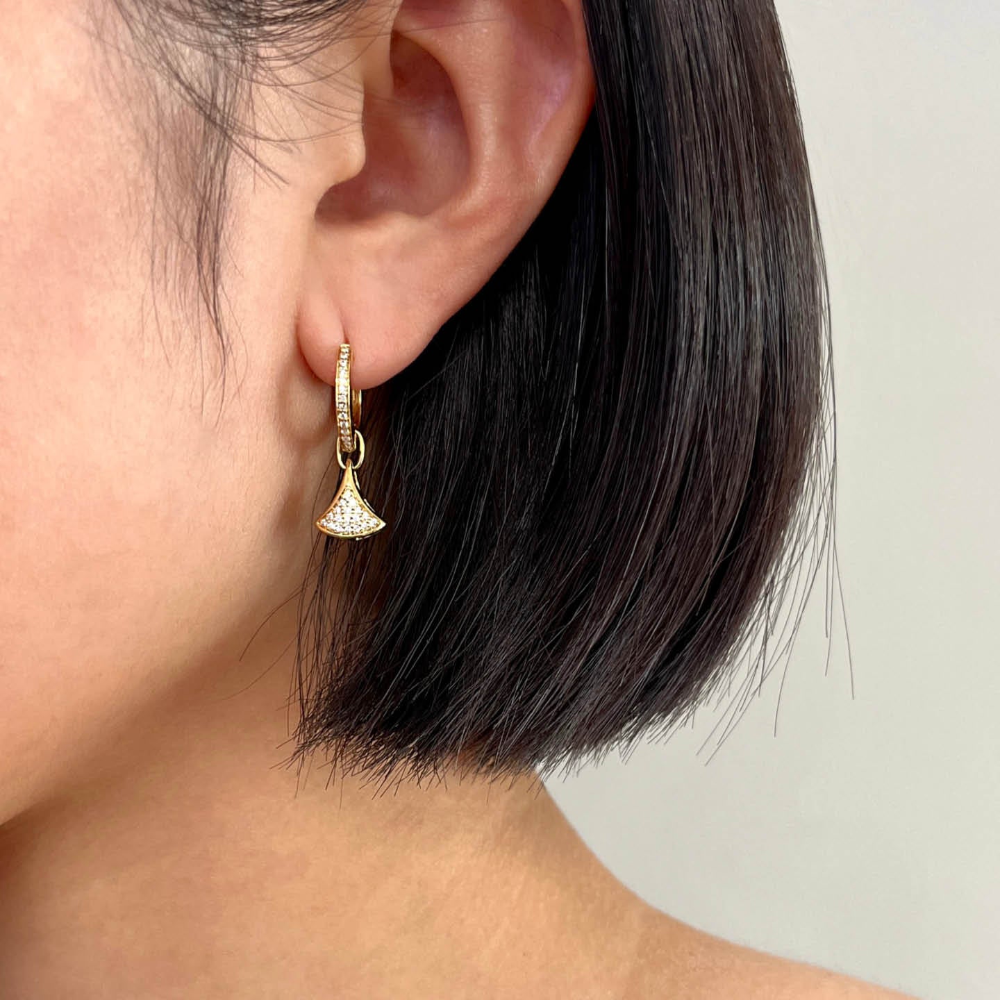 Beards Eventail Yellow Gold & Diamond Drop Earrings EVN302_G