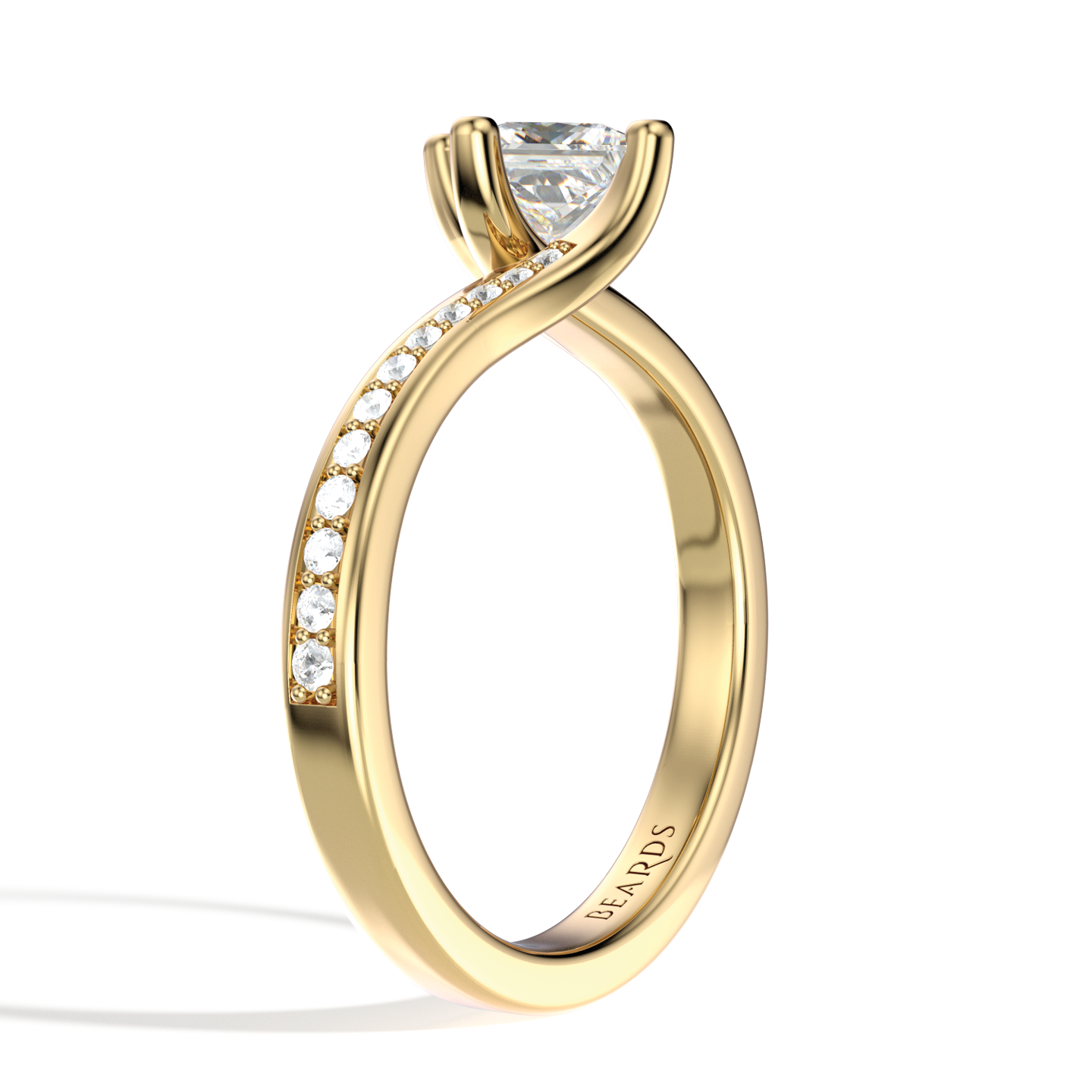 Classic Twist Solitaire Princess Cut Pavé Yellow Gold