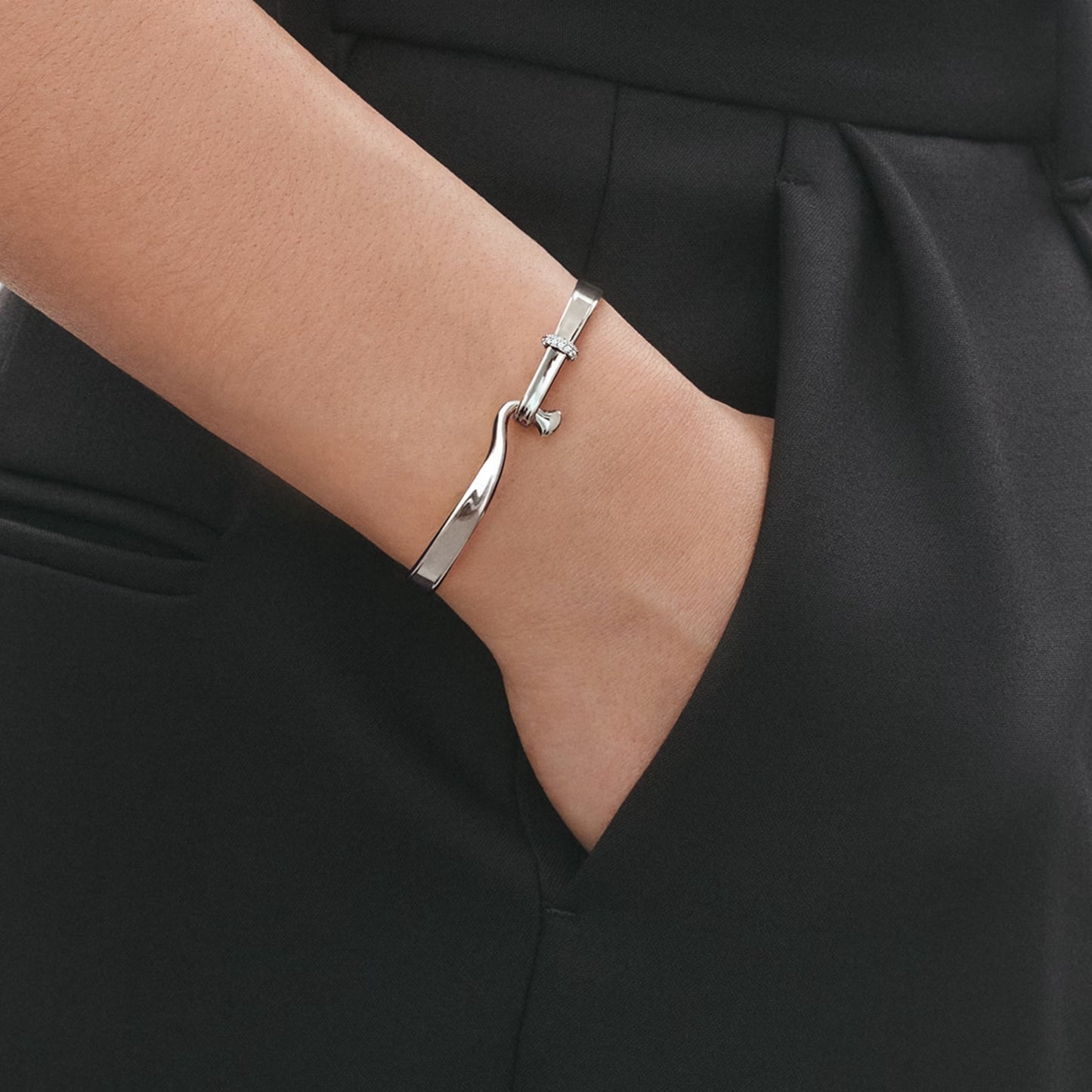 Georg Jensen Diamond Torun Bangle M 20000547