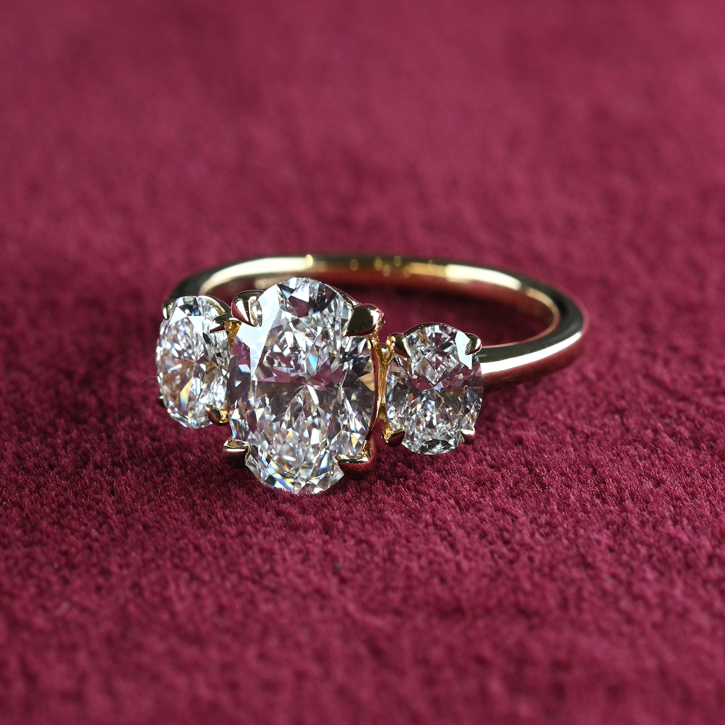 Beards 18k Yellow Gold Lab-Grown Trilogy Ring