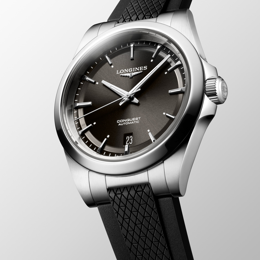 Longines Conquest L3.720.4.52.9