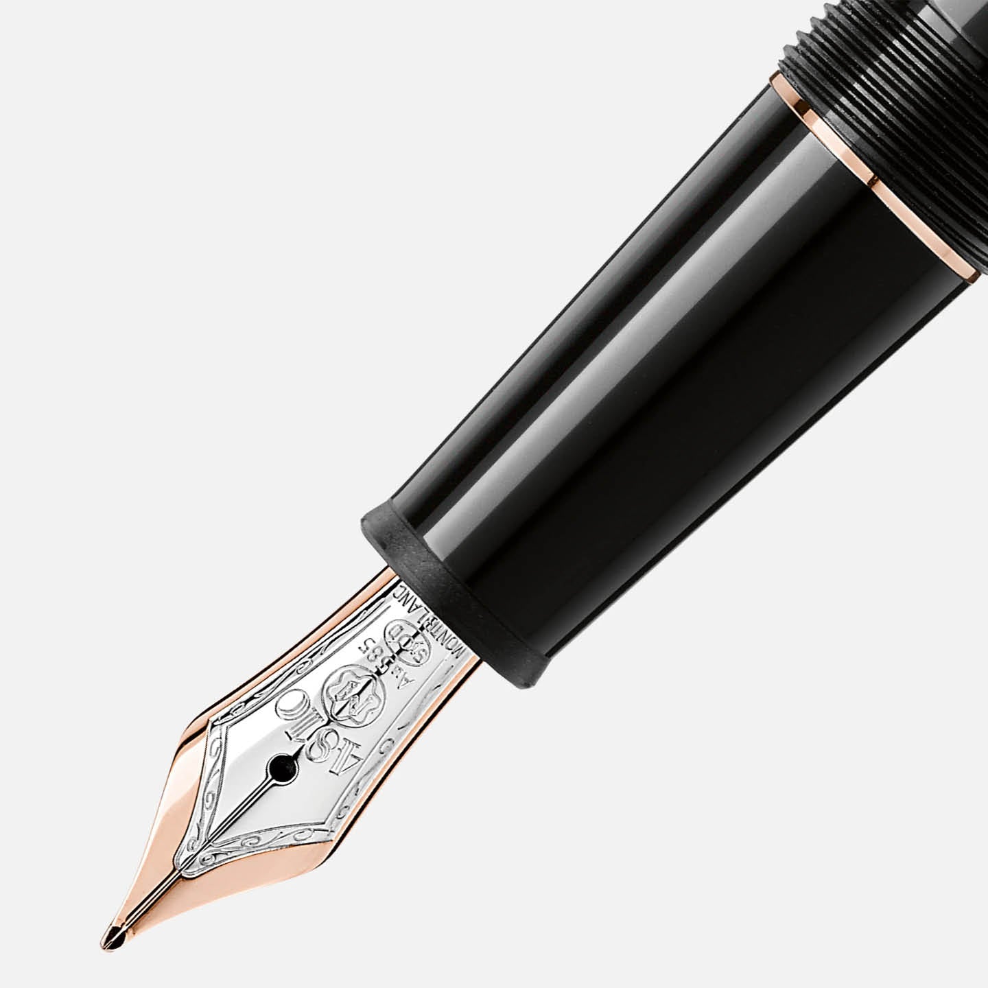Montblanc Meisterstuck Classique Fountain Pen MB132485
