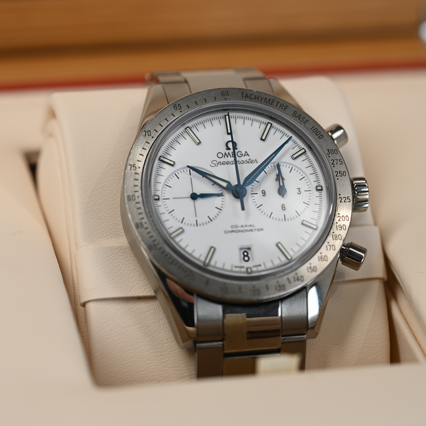 Pre-Owned Speedmaster Two-Counter Titanium 331.90.42.51.04.001