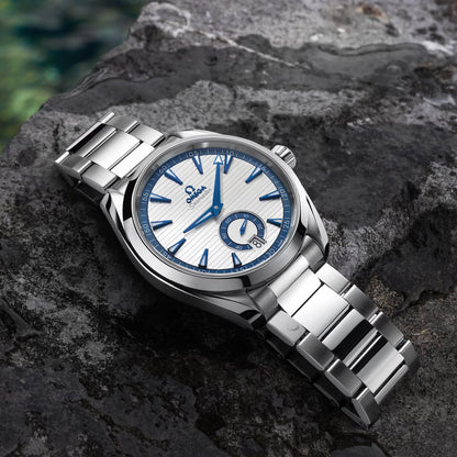 Omega Aqua Terra 150M Small Seconds 220.10.41.21.02.004