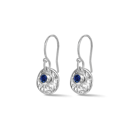 DOWER & HALL Hammered Disc &amp; Blue Sapphire Array Earrings TWE20-S-BSAPP