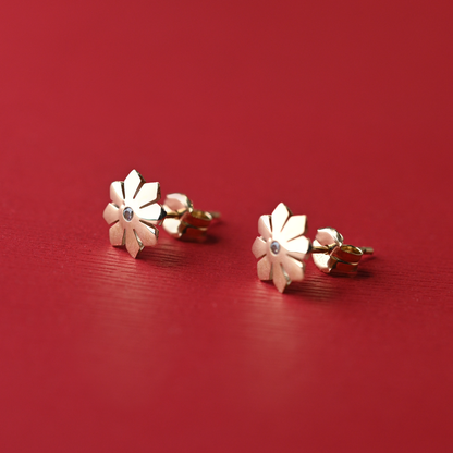 Beards Floral Ear Studs Yellow Gold SE652