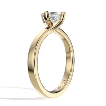 Classic Twist Solitaire Princess Cut Yellow Gold