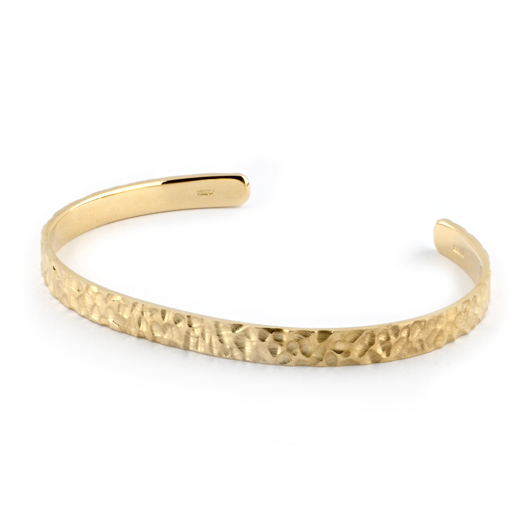 Beards Hand-Hammered 18k Yellow Gold Bangle