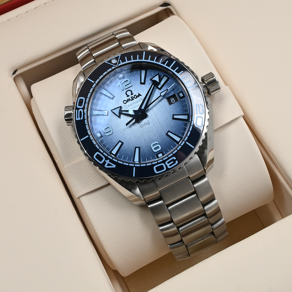 Pre-Owned Omega Planet Ocean 600m 39.5mm 215.30.40.20.03.002