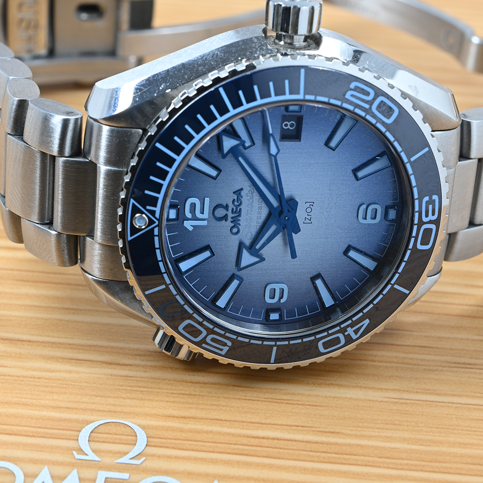 Pre-Owned Omega Planet Ocean 600m 39.5mm 215.30.40.20.03.002