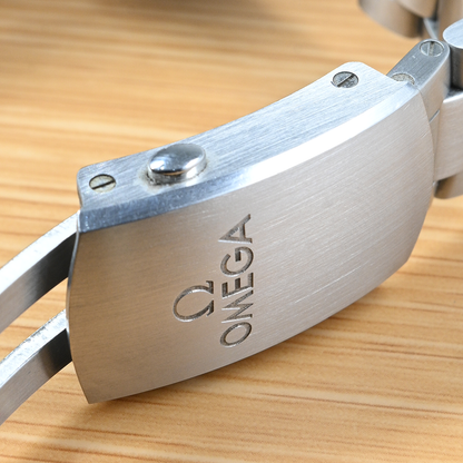 Pre-Owned Omega Planet Ocean 600m 39.5mm 215.30.40.20.03.002