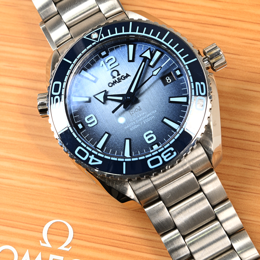 Pre-Owned Omega Planet Ocean 600m 39.5mm 215.30.40.20.03.002