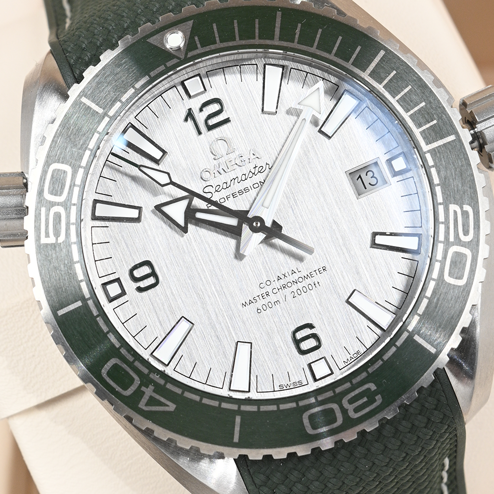 Pre-Owned Omega Planet Ocean 600m 43.5mm 215.32.44.21.06.001