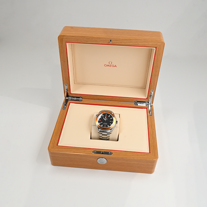 Pre-Owned Omega Planet Ocean 600m 42mm 232.30.42.21.01.002