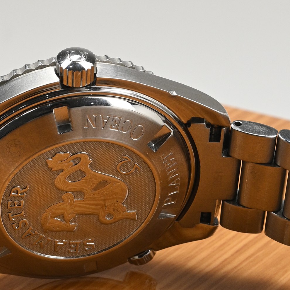 Pre-Owned Omega Planet Ocean 600m 42mm 232.30.42.21.01.002