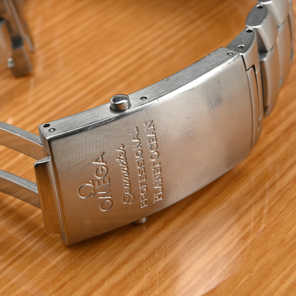 Pre-Owned Omega Planet Ocean 600m 42mm 232.30.42.21.01.002