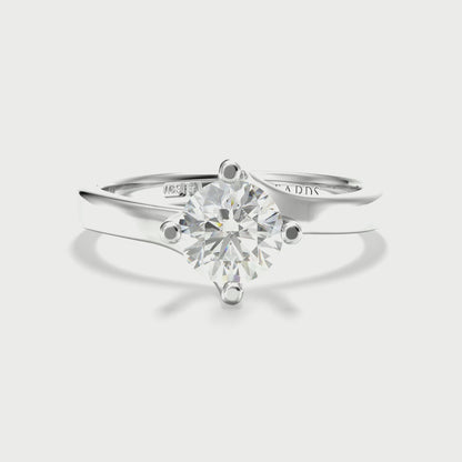 Classic Twist Solitaire Platinum
