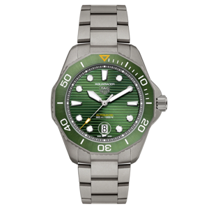 PRE-OWNED TAG HEUER AQUARACER PROFESSIONAL 300