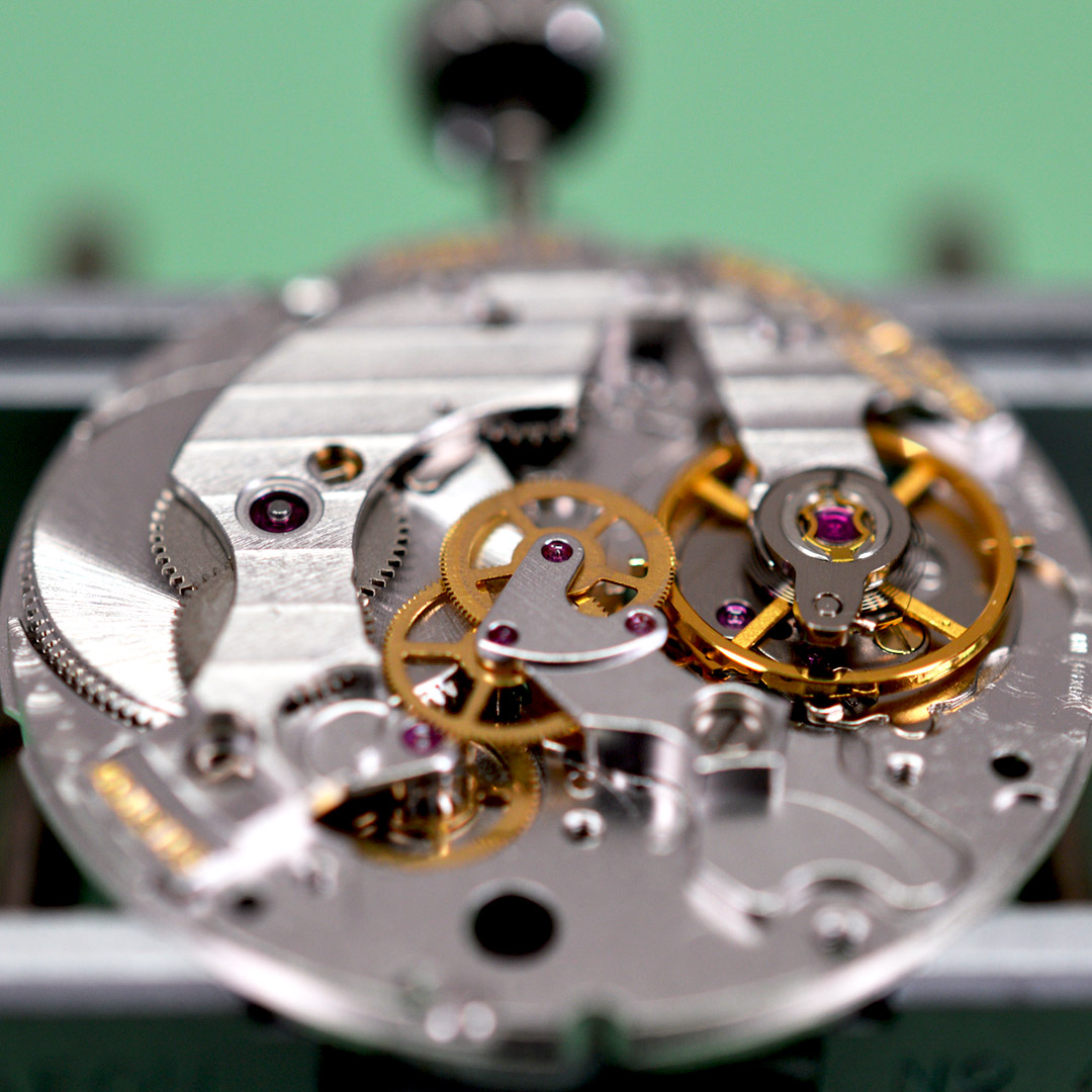 watch repairs and servicing